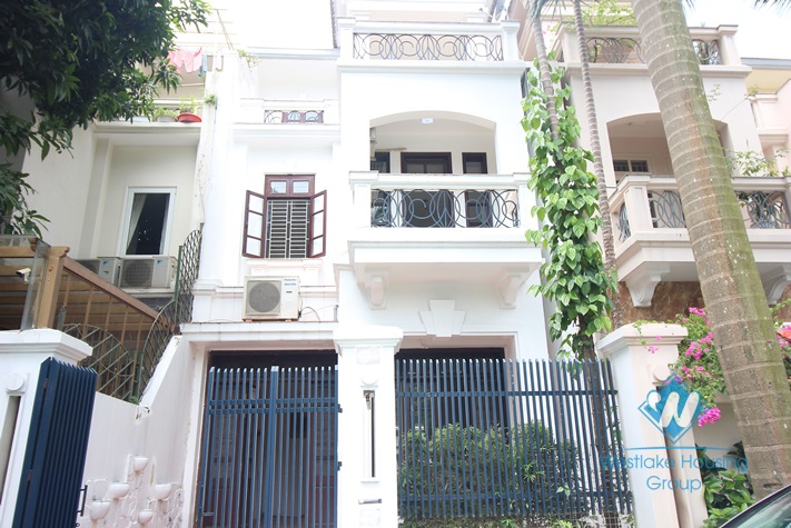 New 4 bedroom house for rent in ciputra